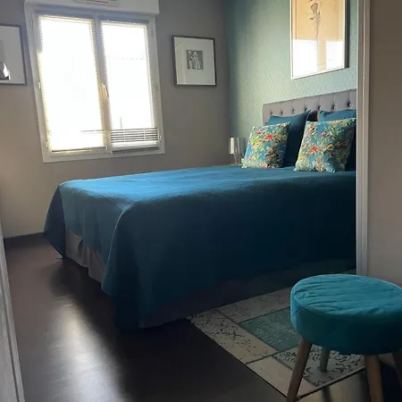 In Park With Pool Cannes