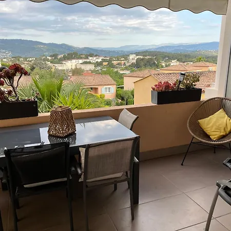 Apartamento In Park With Pool