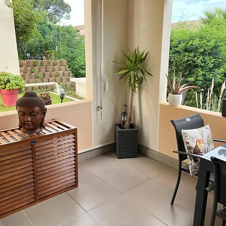 Apartamento In Park With Pool *