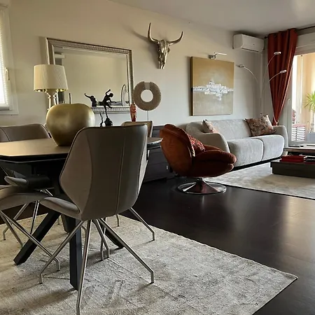 Apartamento In Park With Pool *