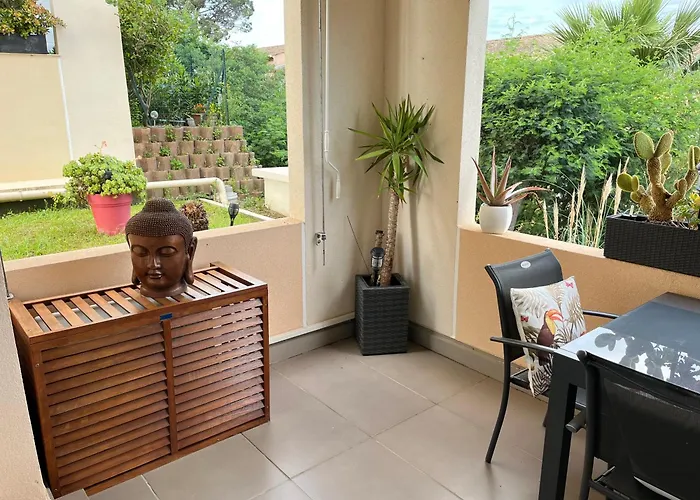 شقة In Park With Pool *