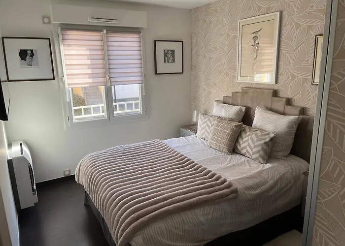 شقة In Park With Pool *